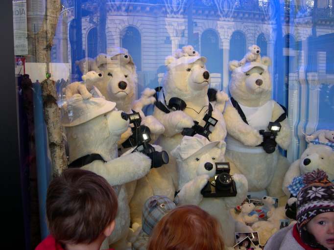  Vitrine de noël des Galeries Lafayette